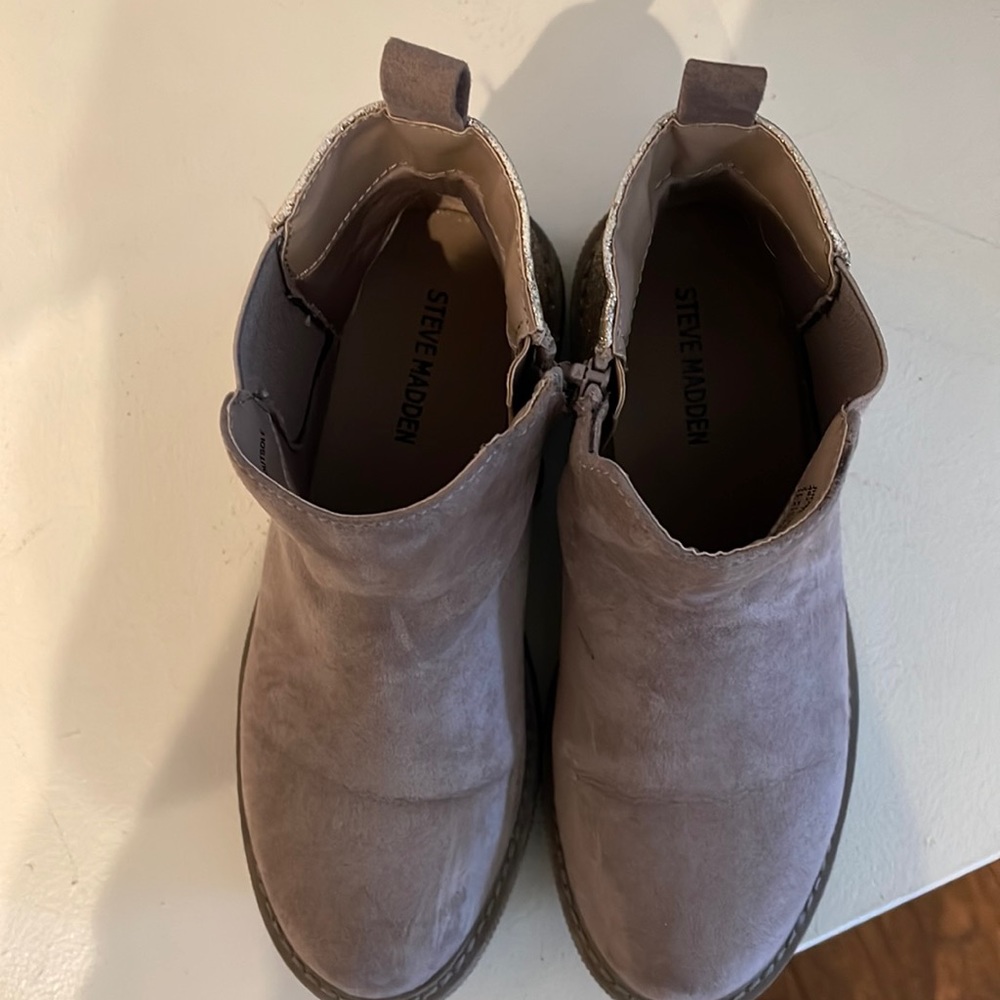 Steve Madden girls boots